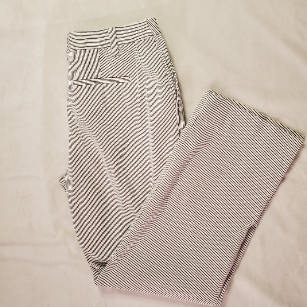 Cute stripe trousers Liz Claiborne